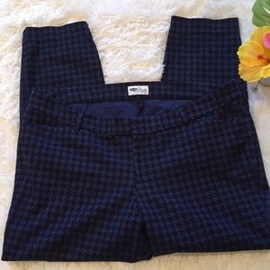 Old Navy pixie pants size 18